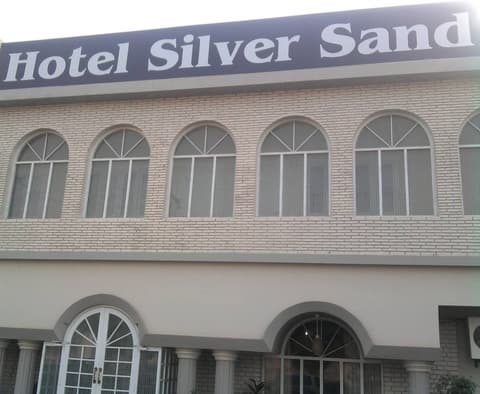 Hotel Silver Sand, 