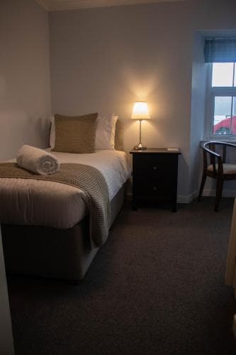 The Rosedale Hotel
