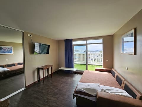 Auberge Du Mocambo - Hostel