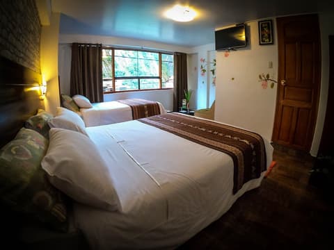 Machu Picchu Adventure House, 