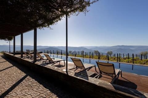 Casa Da Quinta De Santa Cruz - Douro Valley - By Met, 