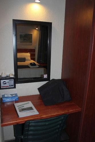 Woodpecker Lodge B&B