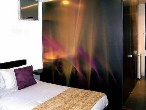 Austral Suites