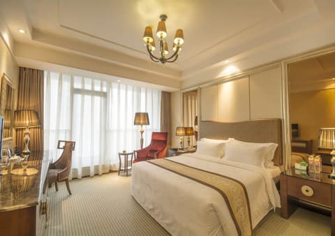 Titan Central Park Hotel Xi'an