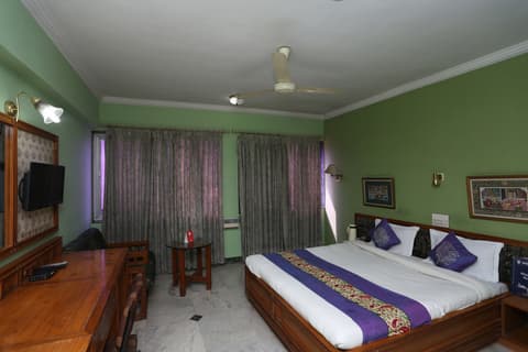 Hotel Shiva’s Regency