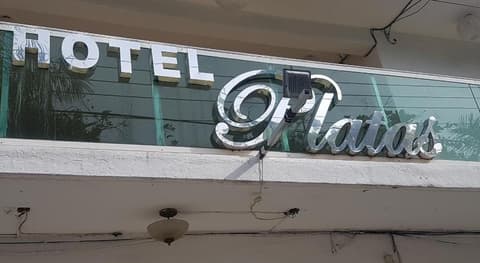 Hotel Platas