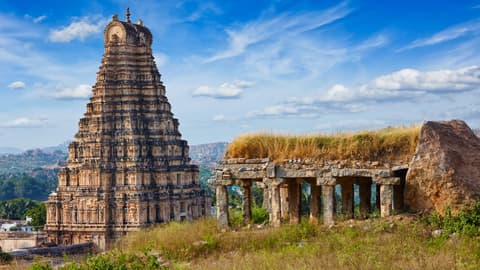 India: Ancient Ruins & Kerala Beaches