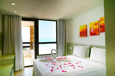 Waterfront Apart Hotel