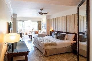 The Signature Level At Grand Palladium Imbassai Resort & Spa