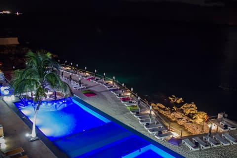 Coral Princess Hotel & Dive Resort