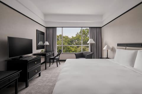 New World Saigon Hotel