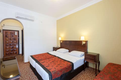 Antique Roman Palace Museum Hotel +16