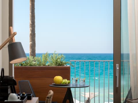 Ikones Seafront Luxury Suites, Room