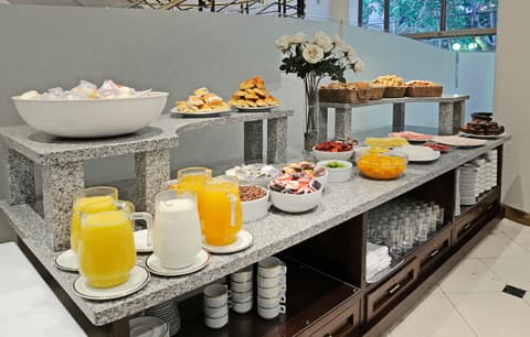 MR Apart Providencia (ex Apart Neruda), Restaurant