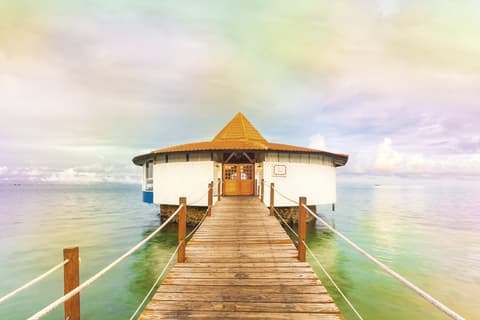 Decameron Aquarium