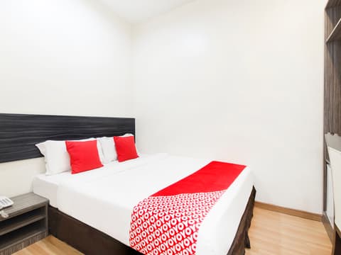 Super OYO 331 I Boutique Hotel