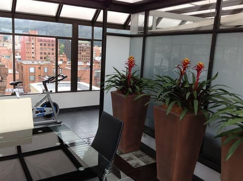 Suites 108, General view