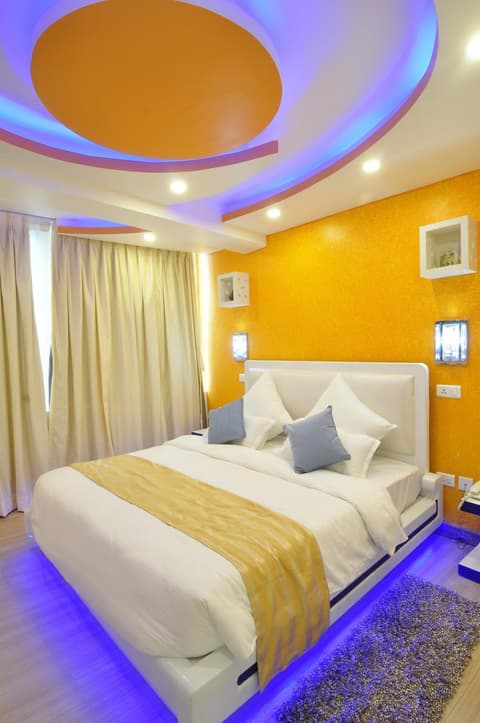 Royal Penguin Boutique Hotel & Spa