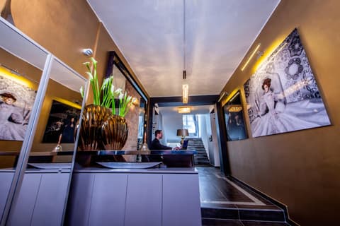 Milford Suites, Lobby