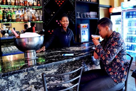 Kings in Cape Hotel