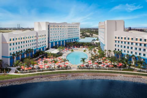 Universal Endless Summer - Surfside Inn and Suites