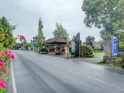 Oyo 1762 Hotel Astiti Graha Tanah Lot