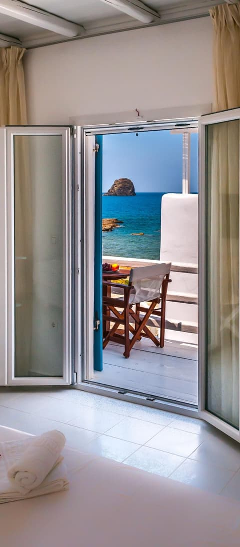 Niki Savvas Studio Suites