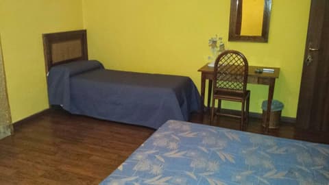 Bed And Breakfast Coral Blue