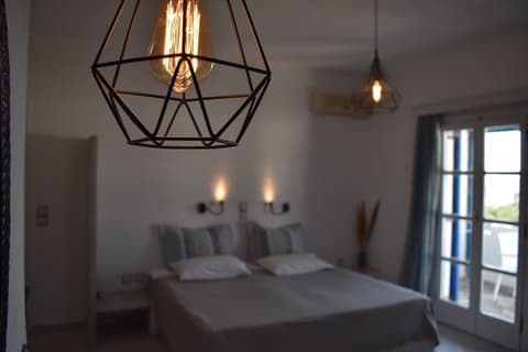 Diamantis Studios