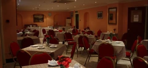 OYO TOWNHOUSE APOLLO, 