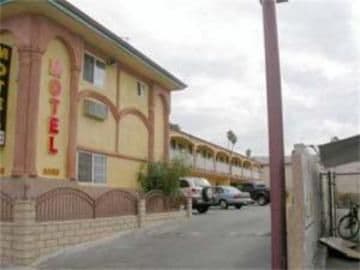 ECONOMY INN HOLLYWOOD