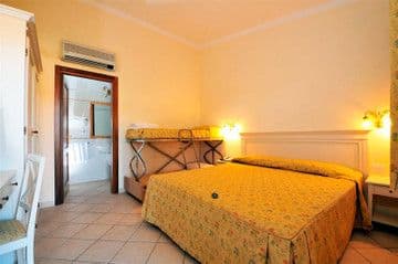 CLUB HOTEL EUROVILLAGE