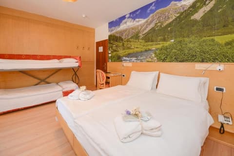 CORONA PINZOLO WELLNESS DOLOMITE & FAMILY