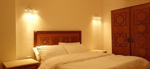 BLUE VISION DIVING HOTEL