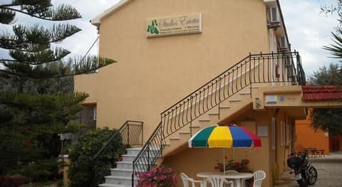 STUDIOS ERIETTA