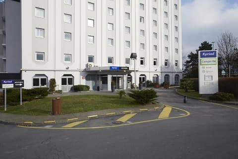 KYRIAD LE BLANC MESNIL