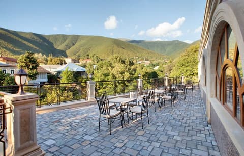 SHEKI PALACE