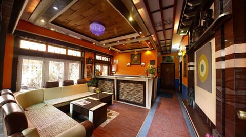 SHANGRI-LA BOUTIQUE HOTEL