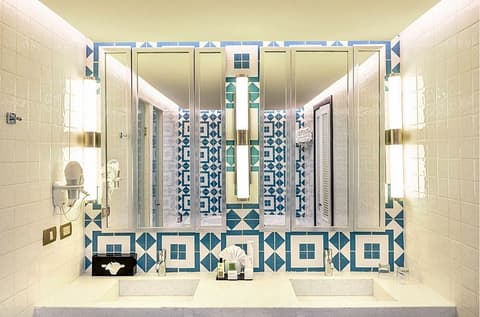 OCEAN RIVIERA PARADISE EDEN