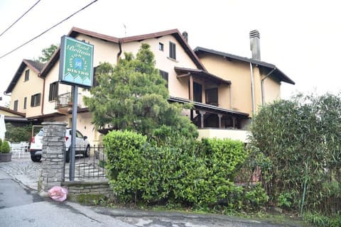 BATTLE OF BRITAIN HOTEL