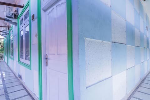 OYO 1755 DE'BALCON ACCOMODATION