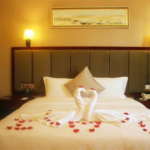 CHANGSHA JIAXING INN, 