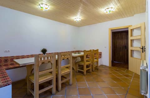 HOSTAL YETI