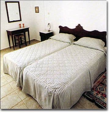 NEOKLASSIKO KOUKOULI, 