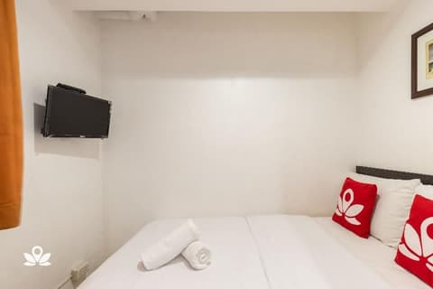 ZEN ROOMS PASONG TAMO