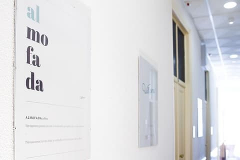 THE POCKET PILLOW HOUSE