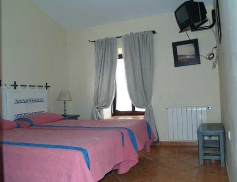 HOTEL MORALES