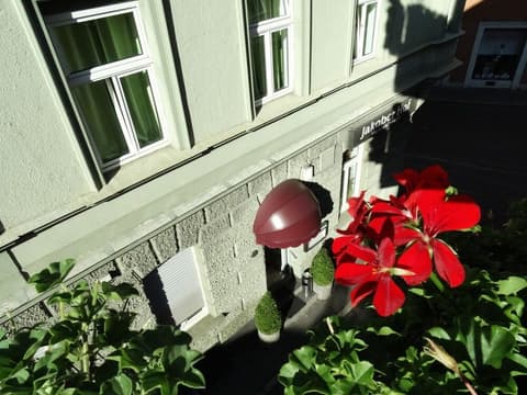 CITY HOSTEL