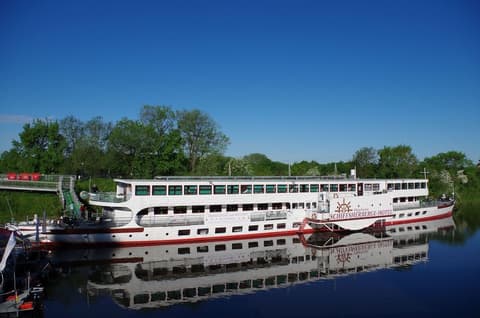 SCHIFFSHERBERGE PöPPELMANN