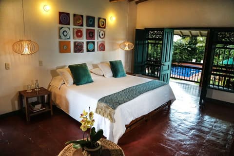 HOTEL HACIENDA BAMBUSA, 